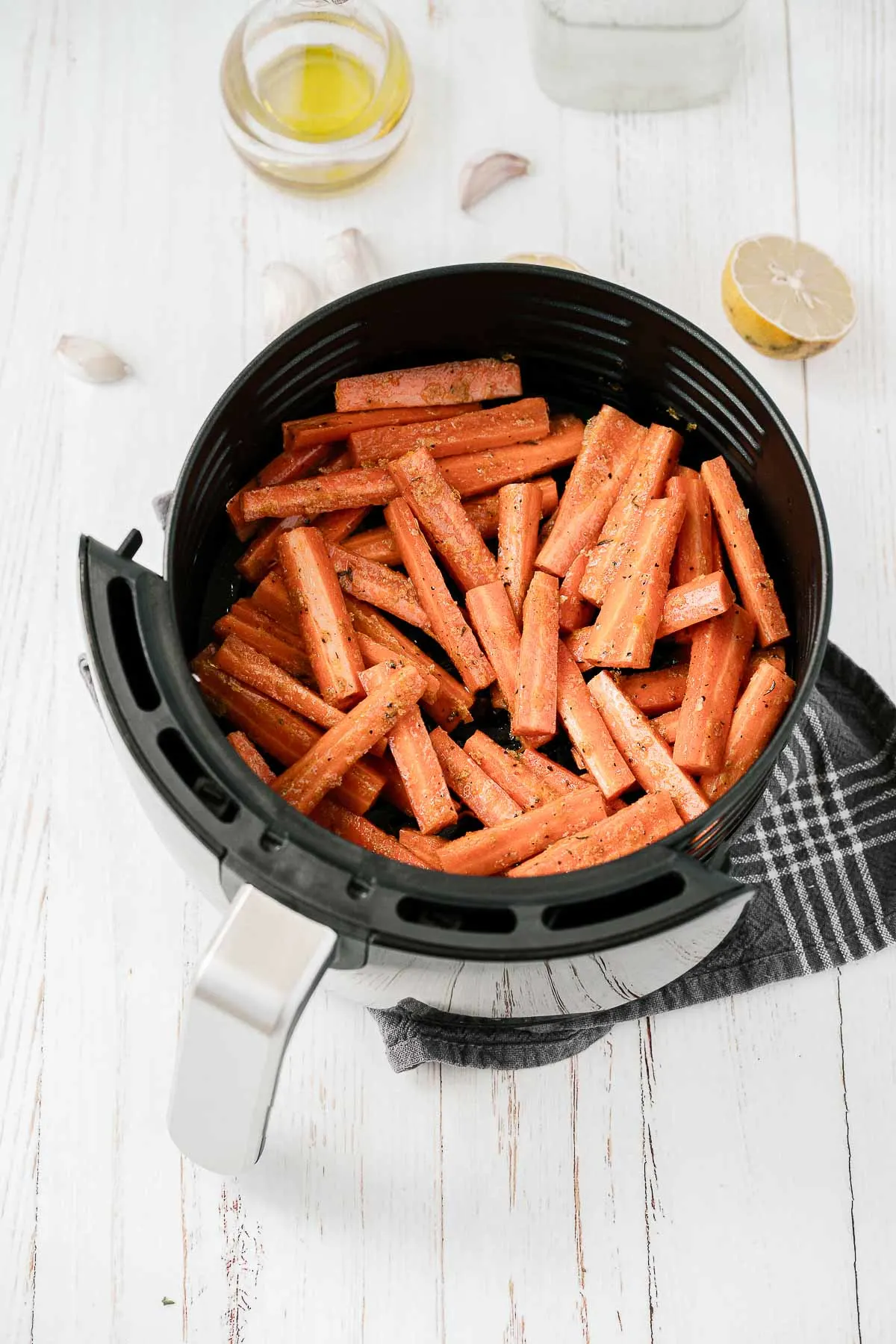 Carrots in an air fryer.